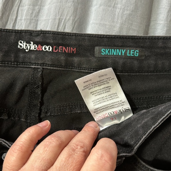 Style & Co Black jeans - Picture 4 of 4